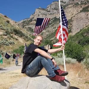 Meet your Posher, Skyler